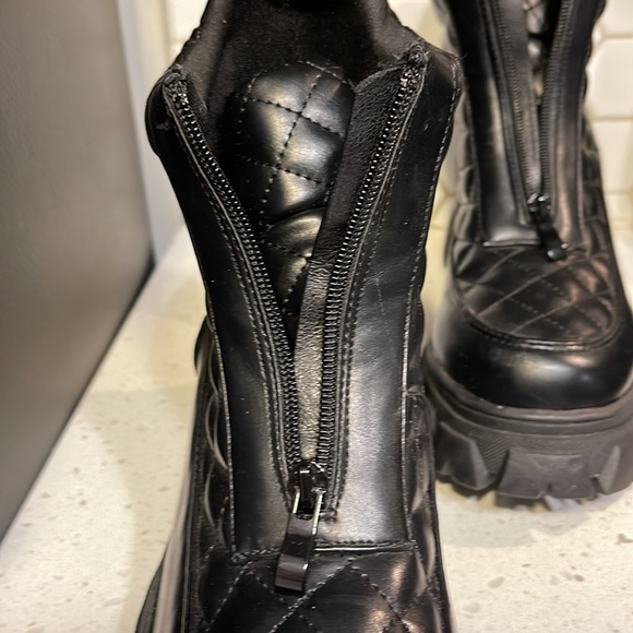 Black Lug Sole Bootied - Picture 4 of 6